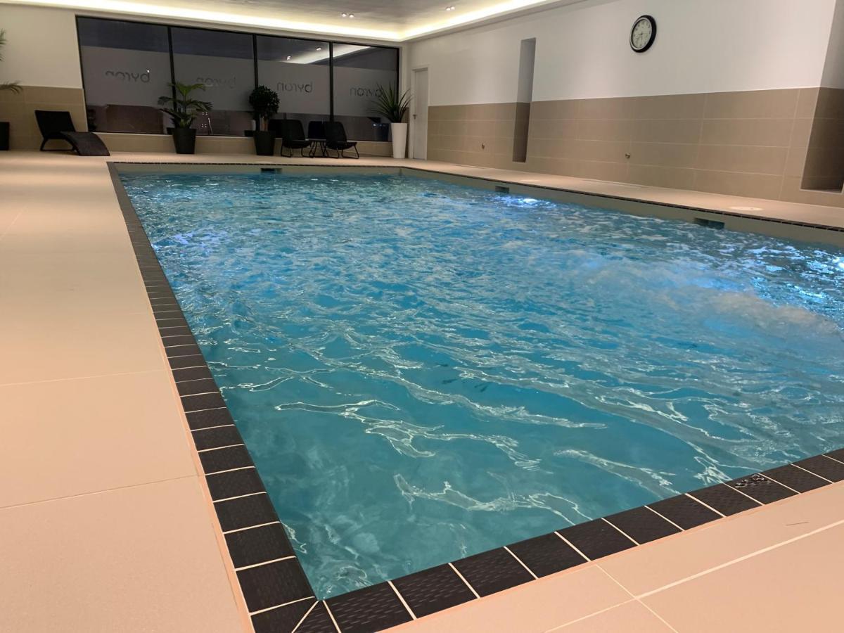 2 Putsborough - Luxury Apartment At Byron Woolacombe, Only 4 Minute Walk To Woolacombe Beach! Екстер'єр фото