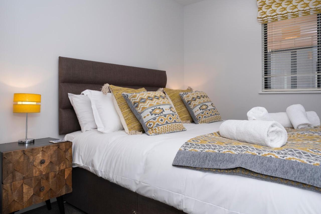 2 Putsborough - Luxury Apartment At Byron Woolacombe, Only 4 Minute Walk To Woolacombe Beach! Екстер'єр фото