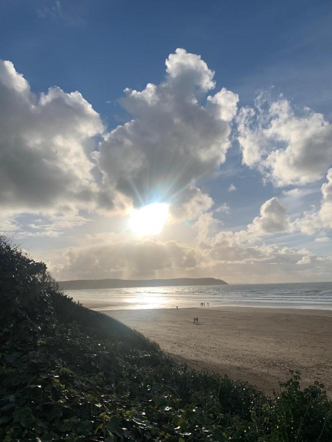 2 Putsborough - Luxury Apartment At Byron Woolacombe, Only 4 Minute Walk To Woolacombe Beach! Екстер'єр фото